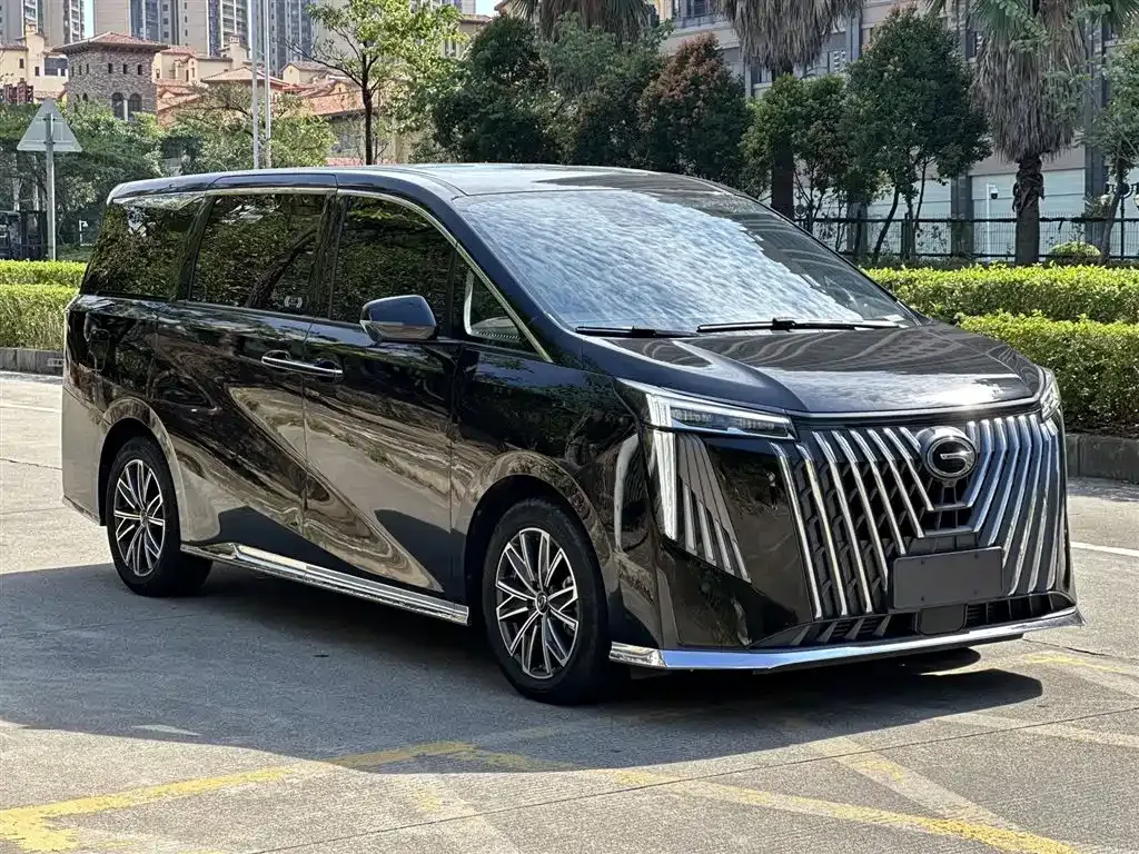 GAC Motor Trumpchi M8 — фото 8