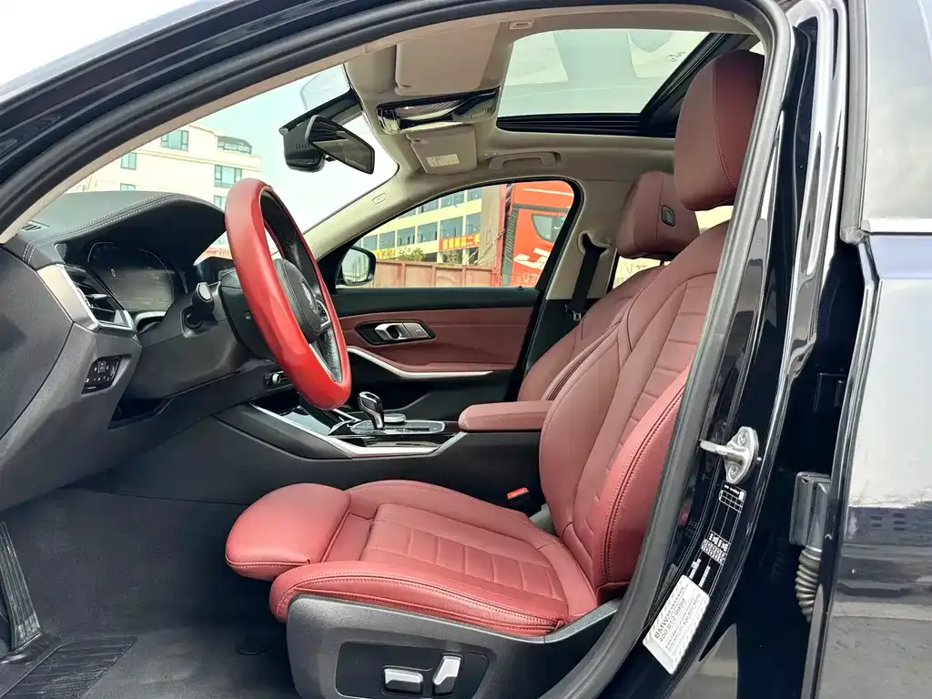 BMW 3 Series 2021 из CN, фото 5
