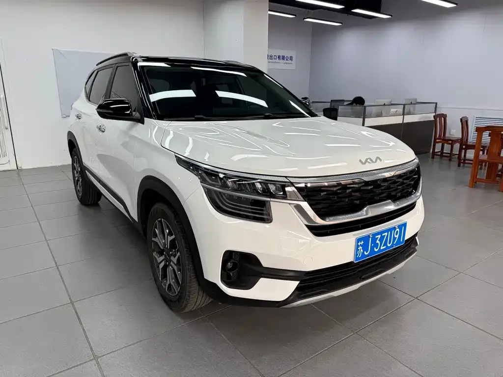 Kia KX3 2022 из CN, фото 7