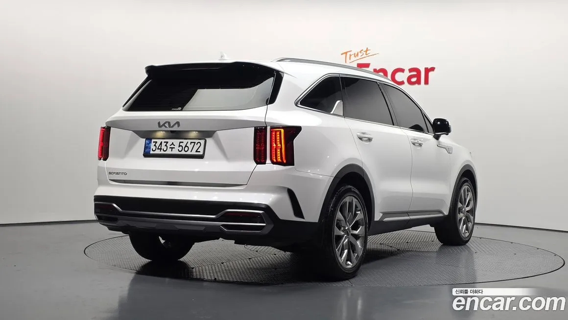 Kia Sorento — фото 8