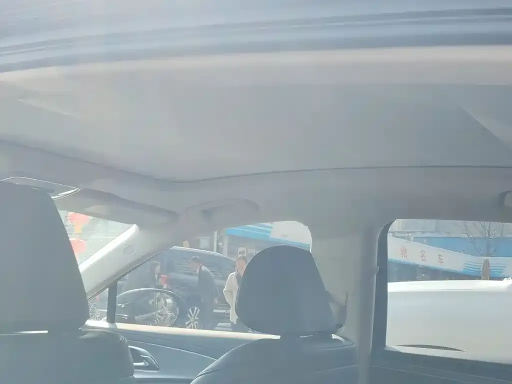 Hongqi H5 2023 из CN, фото 10