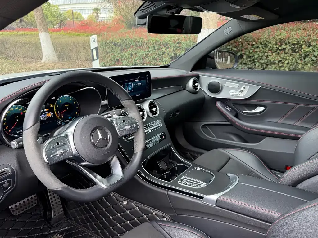 Mercedes-Benz C-Class (Import) — фото 7