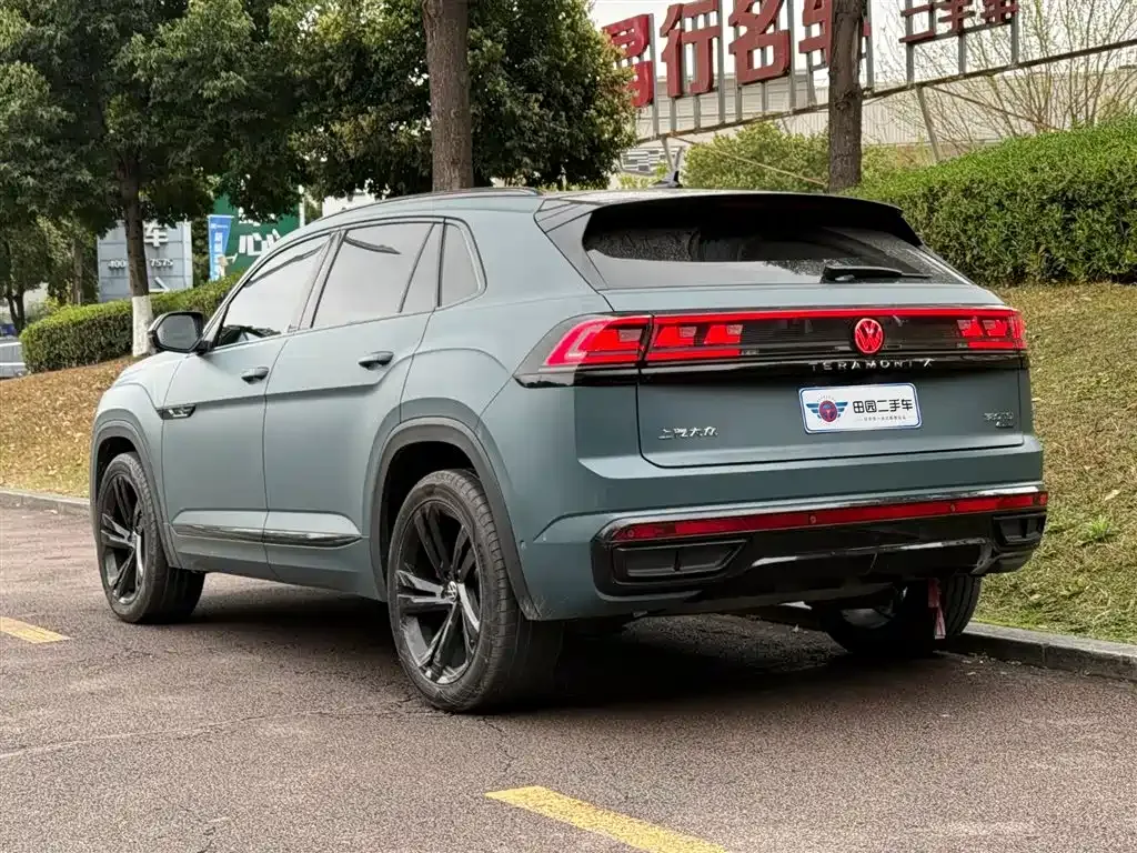 Volkswagen Teramont 2023 из CN, фото 8