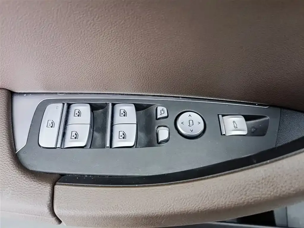 BMW X3 2024 из CN, фото 10