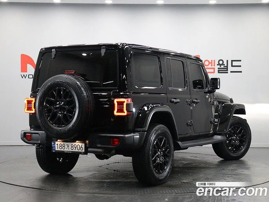 Jeep Wrangler 2024 из KR, фото 3