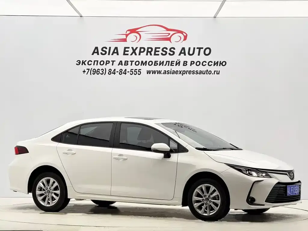 Toyota Corolla 2023 из CN, фото 6
