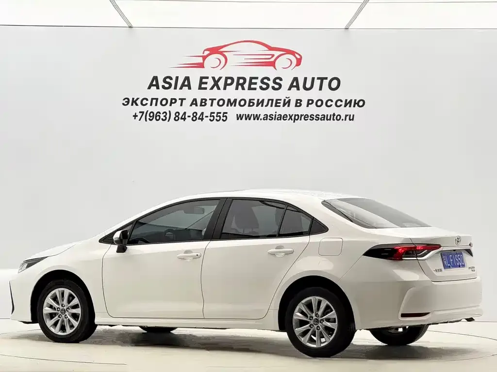 Toyota Corolla 2023 из CN, фото 8