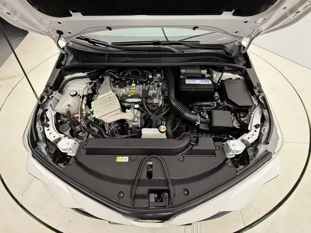 Toyota Corolla 2023 из CN, фото 9