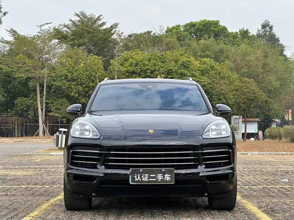 Porsche Cayenne — фото 9
