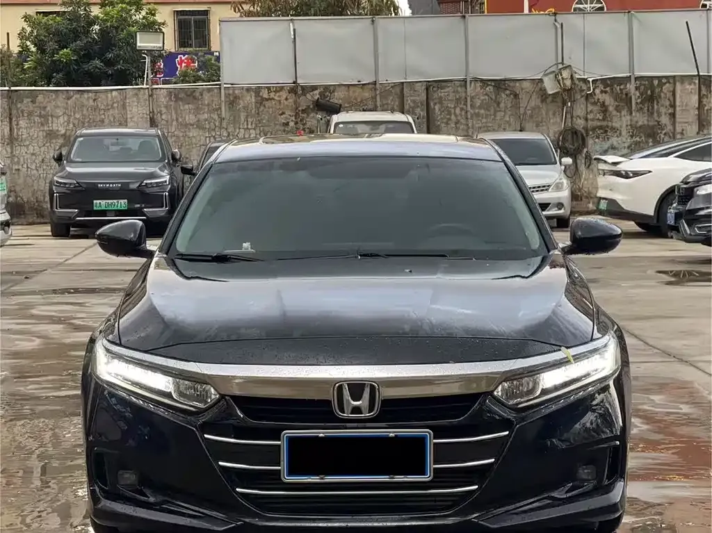 Honda Accord — фото 3