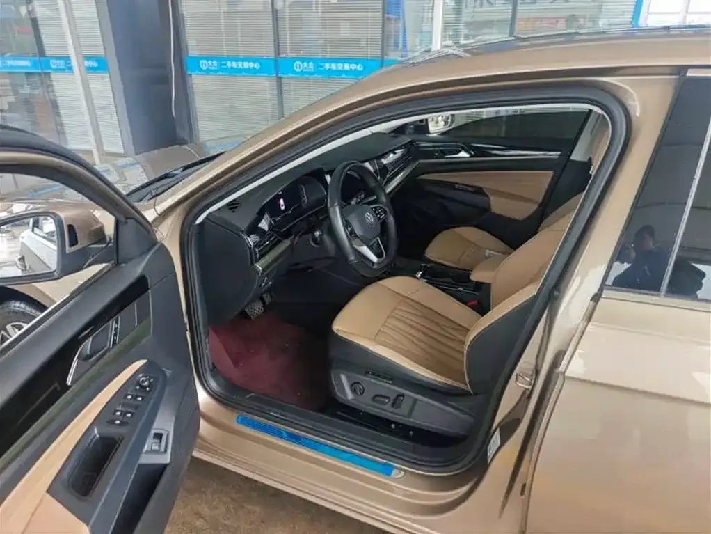 Volkswagen Passat 2022 из CN, фото 3