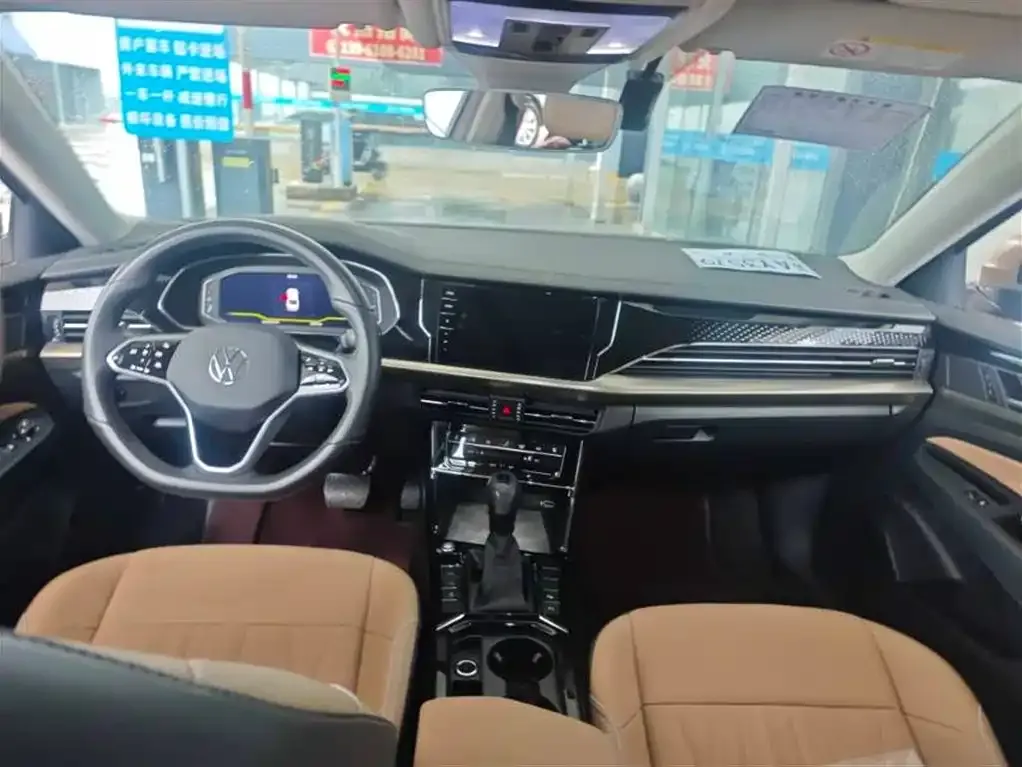 Volkswagen Passat 2022 из CN, фото 7