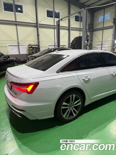 Audi A6 2022 из KR, фото 2