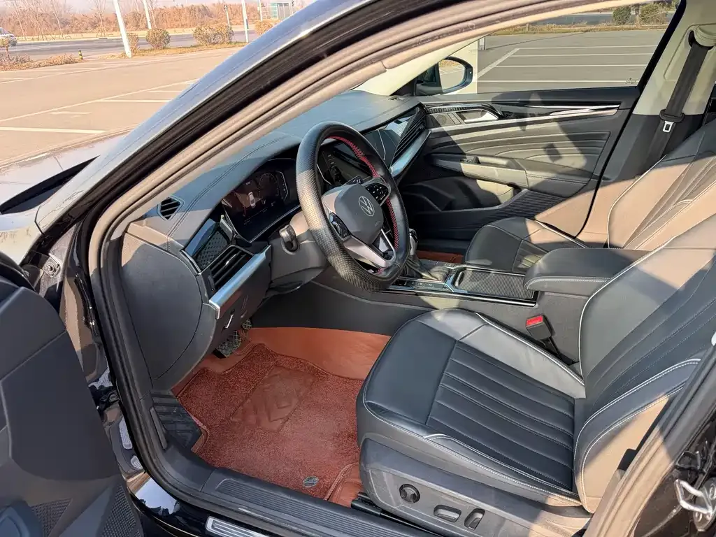 Volkswagen Passat — фото 5