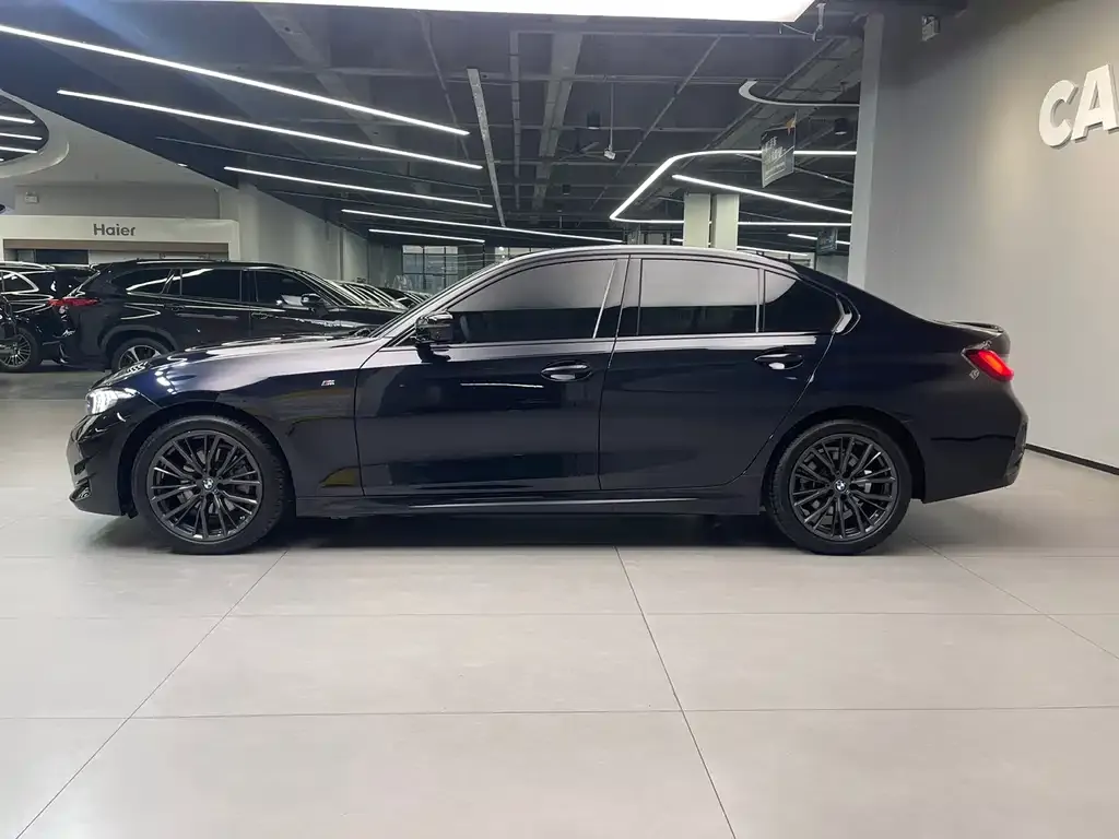 BMW 3 Series 2024 из CN, фото 4