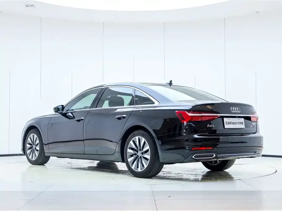 Audi A6L 2021 из CN, фото 8