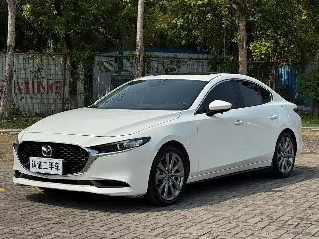 Mazda 3 Axela