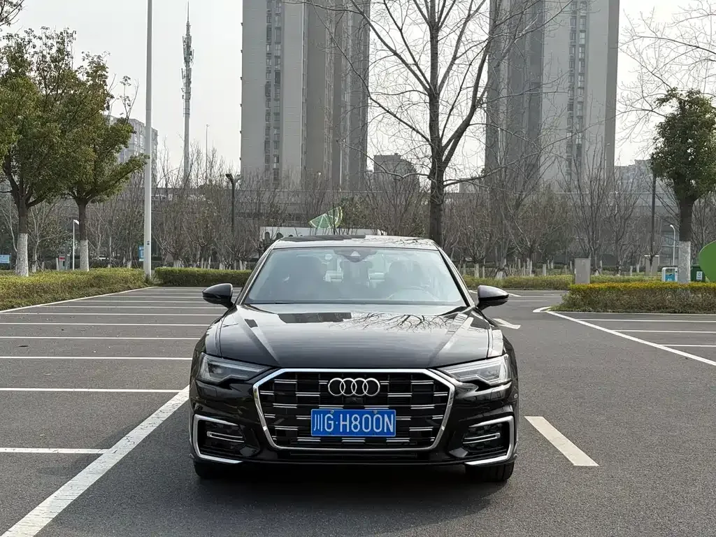 Audi A6L — фото 5