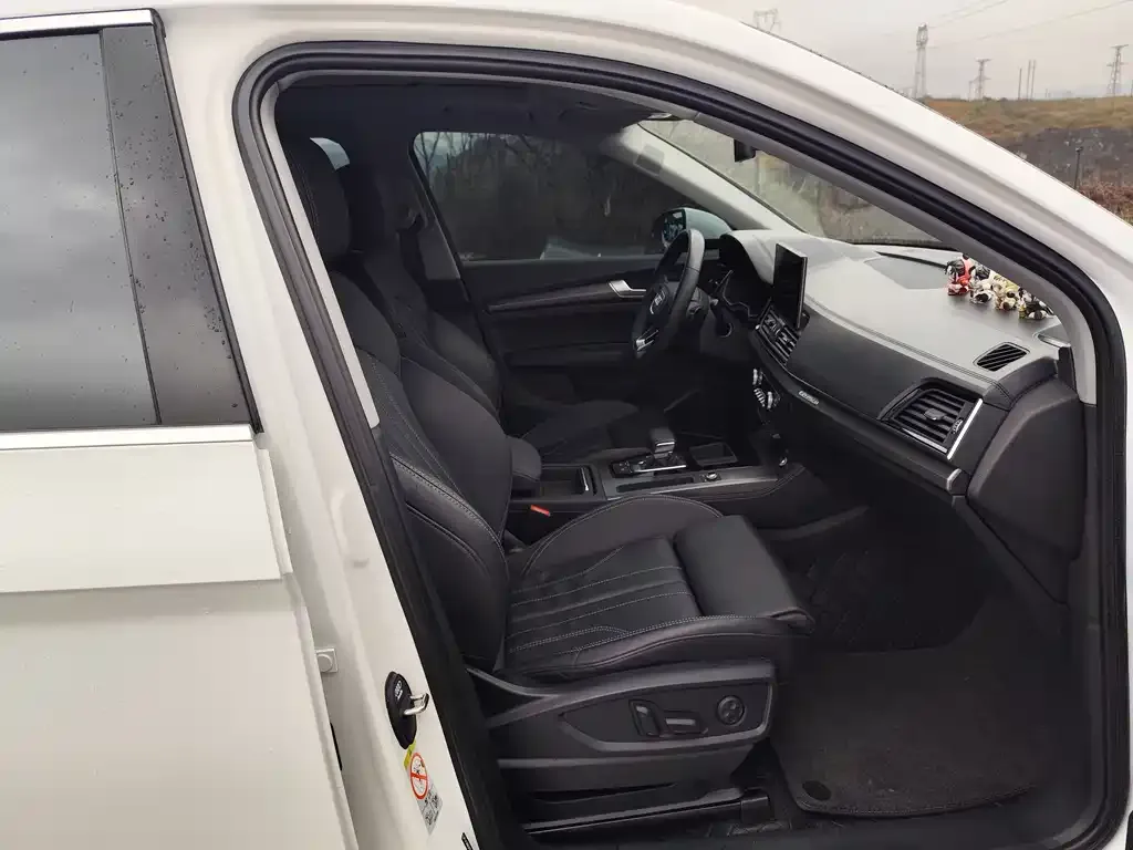 Audi Q5L 2023 из CN, фото 5