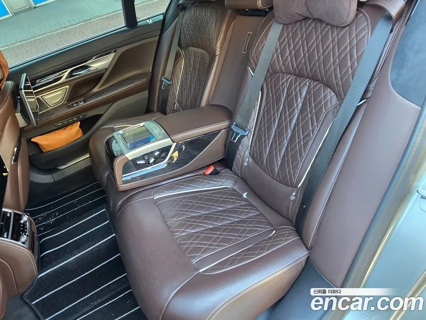 BMW 7-Series 2021 из KR, фото 6