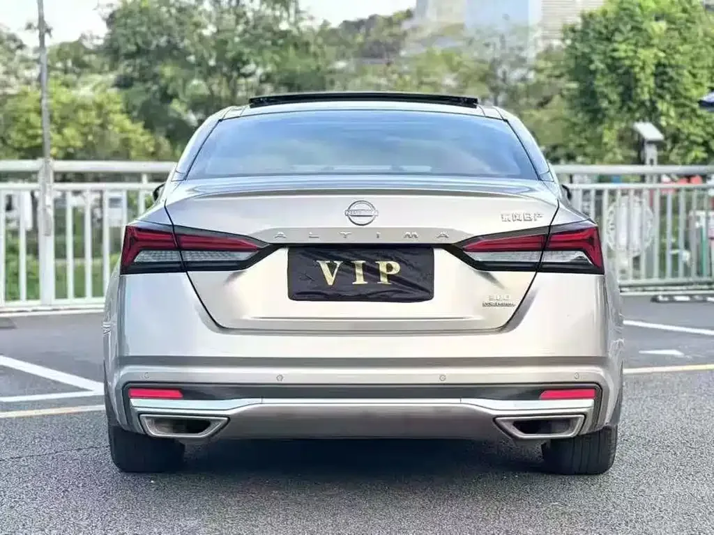 Nissan Teana 2023 из CN, фото 3