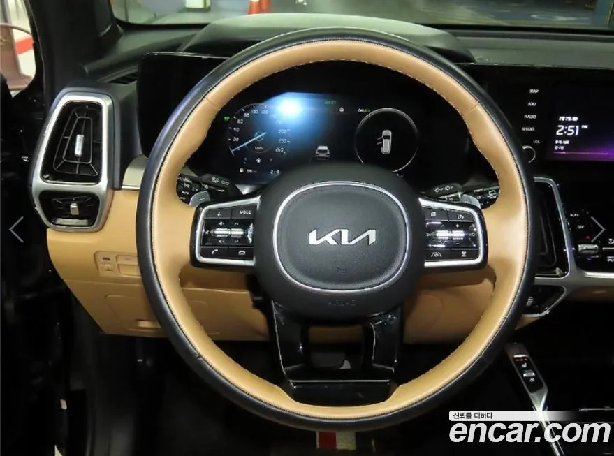 Kia Sorento — фото 10