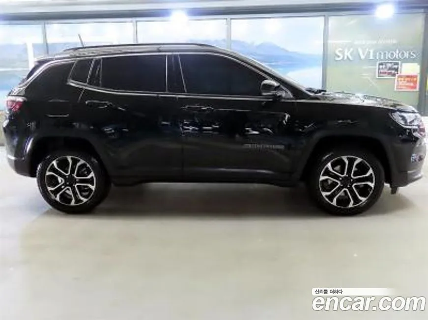 Jeep Compass — фото 3