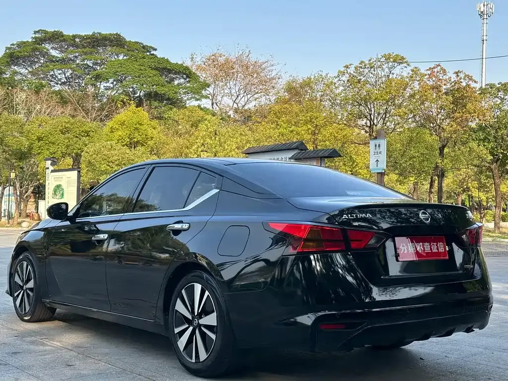 Nissan Teana 2022 из CN, фото 4