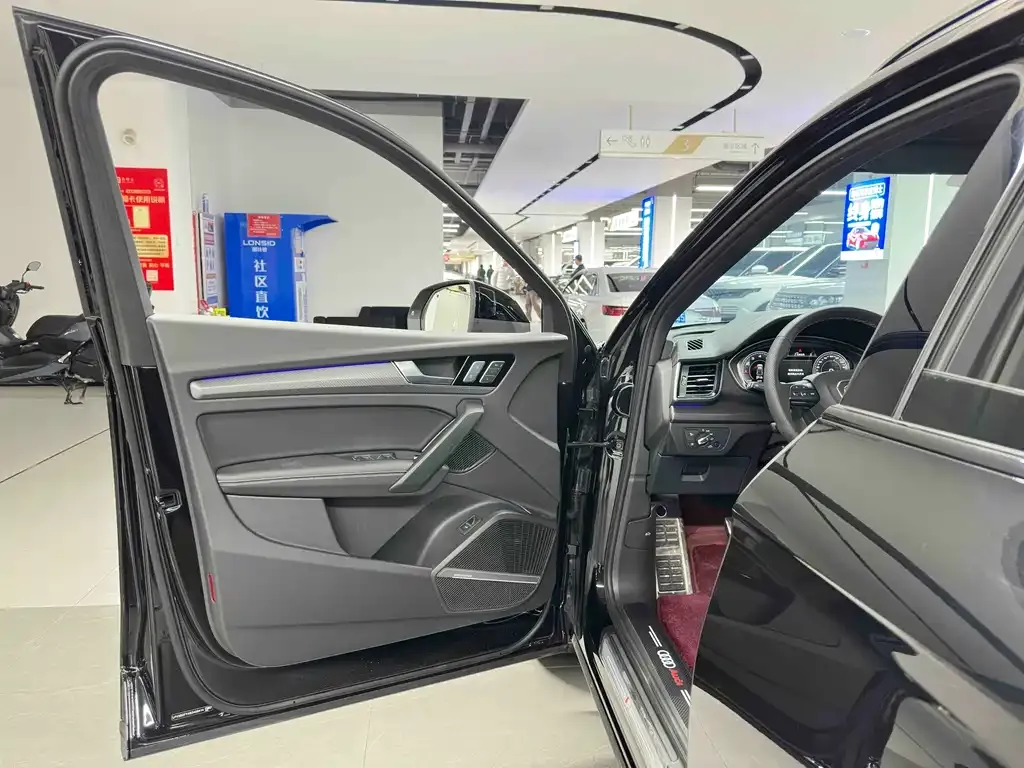 Audi Q5L 2025 из CN, фото 4