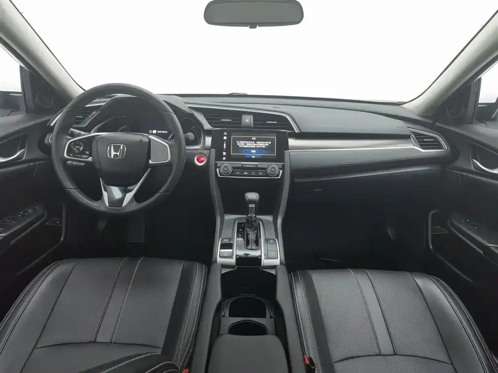 Honda Civic — фото 10