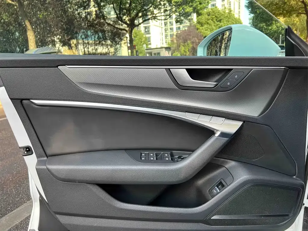 Audi A7 2021 из CN, фото 10