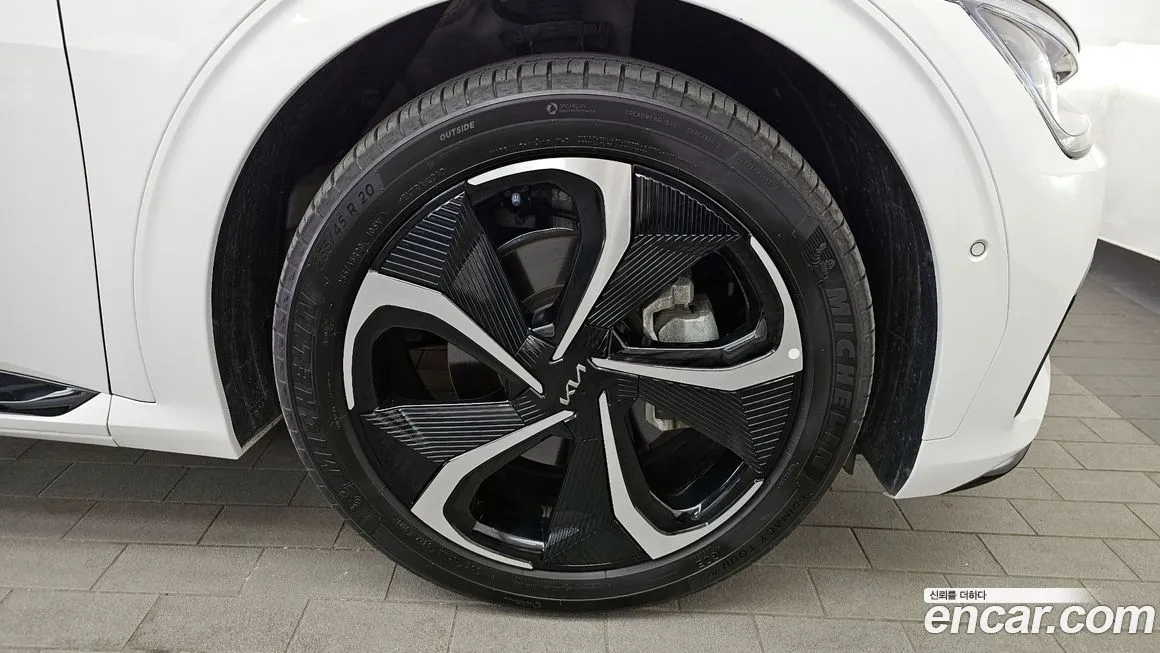 Kia EV6 2022 из KR, фото 6