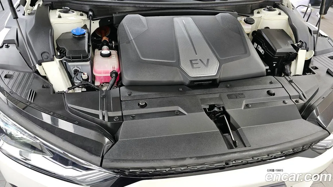 Kia EV6 2022 из KR, фото 8