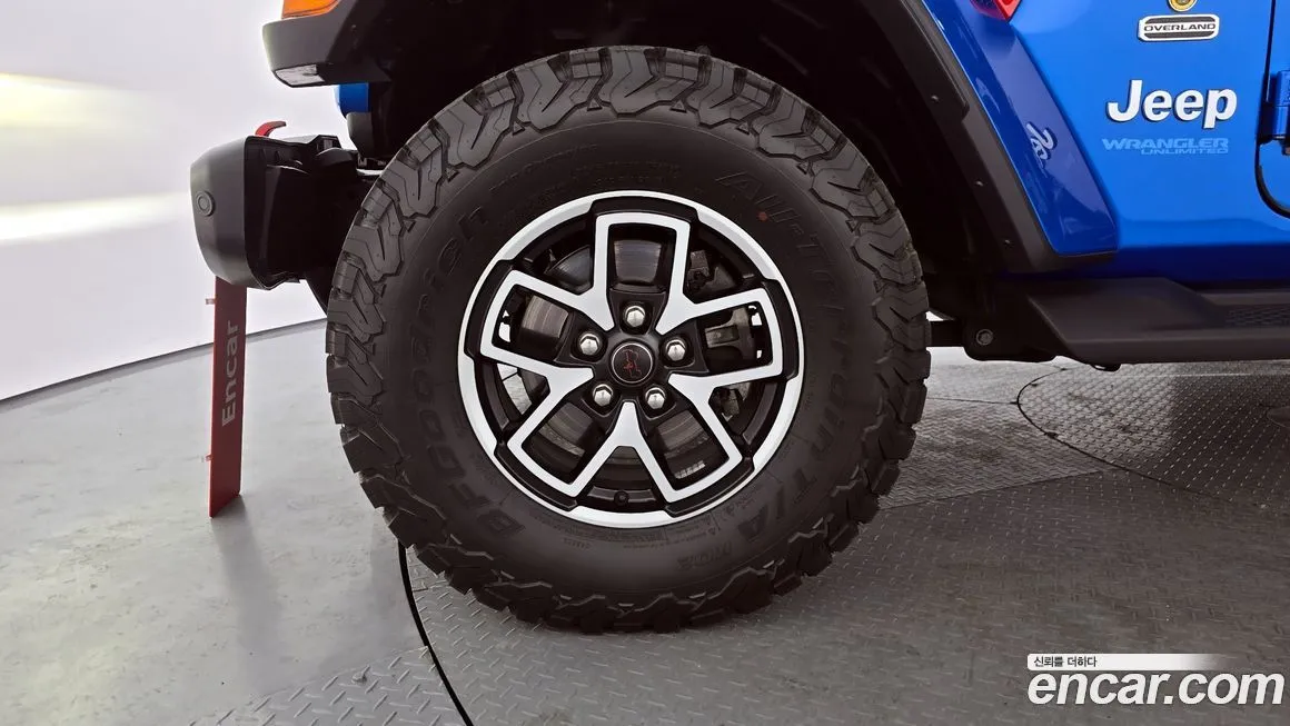 Jeep Wrangler 2021 из KR, фото 10