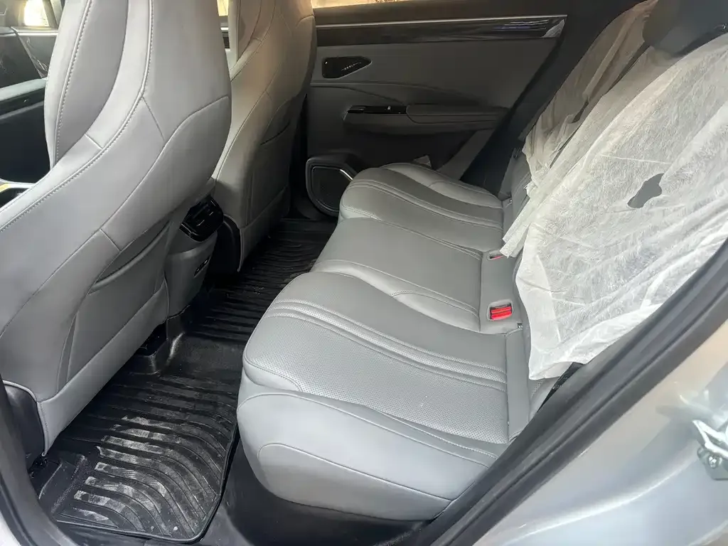 Geely Galaxy L7 — фото 10