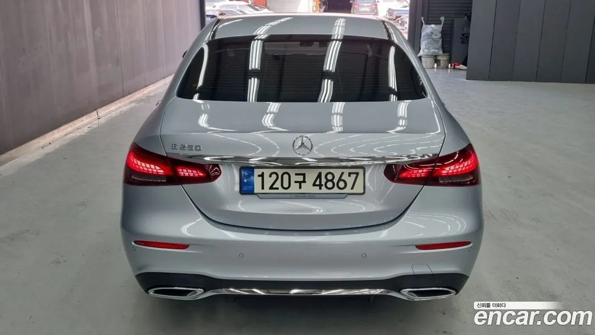 Mercedes-Benz E-Class 2023 из KR, фото 5