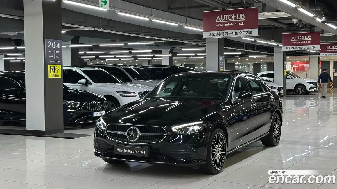 Mercedes-Benz C-Class — фото 1