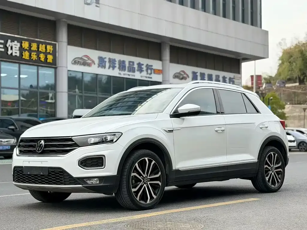 Volkswagen T-Roc 2021 из CN, фото 1