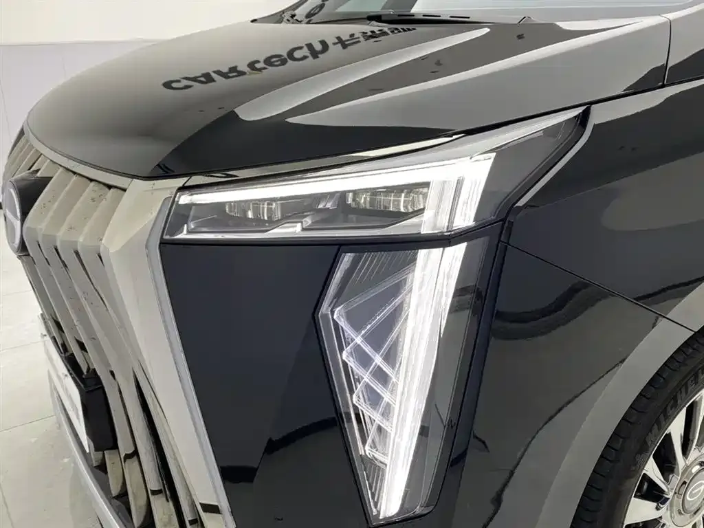 GAC Motor Trumpchi M8 — фото 10