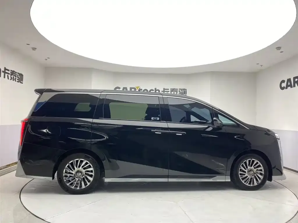GAC Motor Trumpchi M8 — фото 8