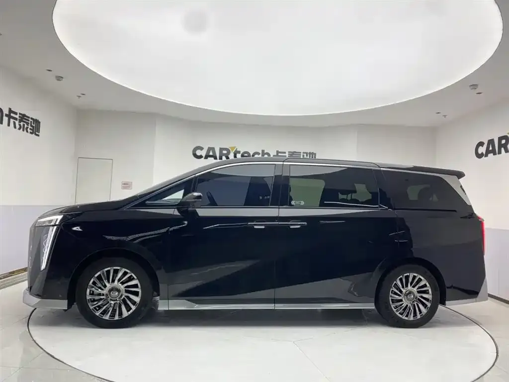 GAC Motor Trumpchi M8 — фото 9