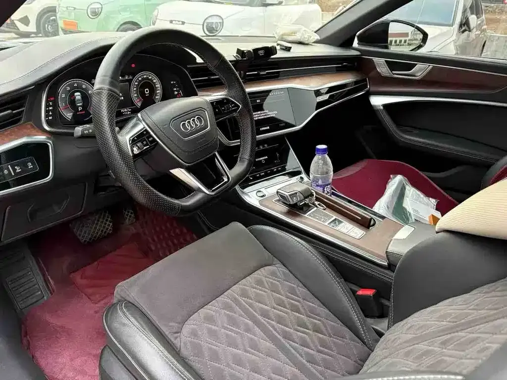 Audi A6L 2022 из CN, фото 3