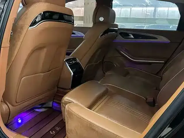 Hongqi H9 2022 из CN, фото 3