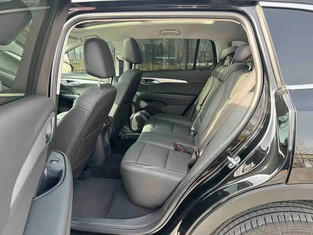 Buick Envision Plus — фото 4