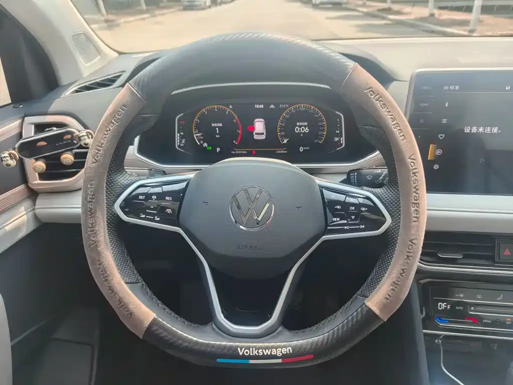 Volkswagen Tharu — фото 4