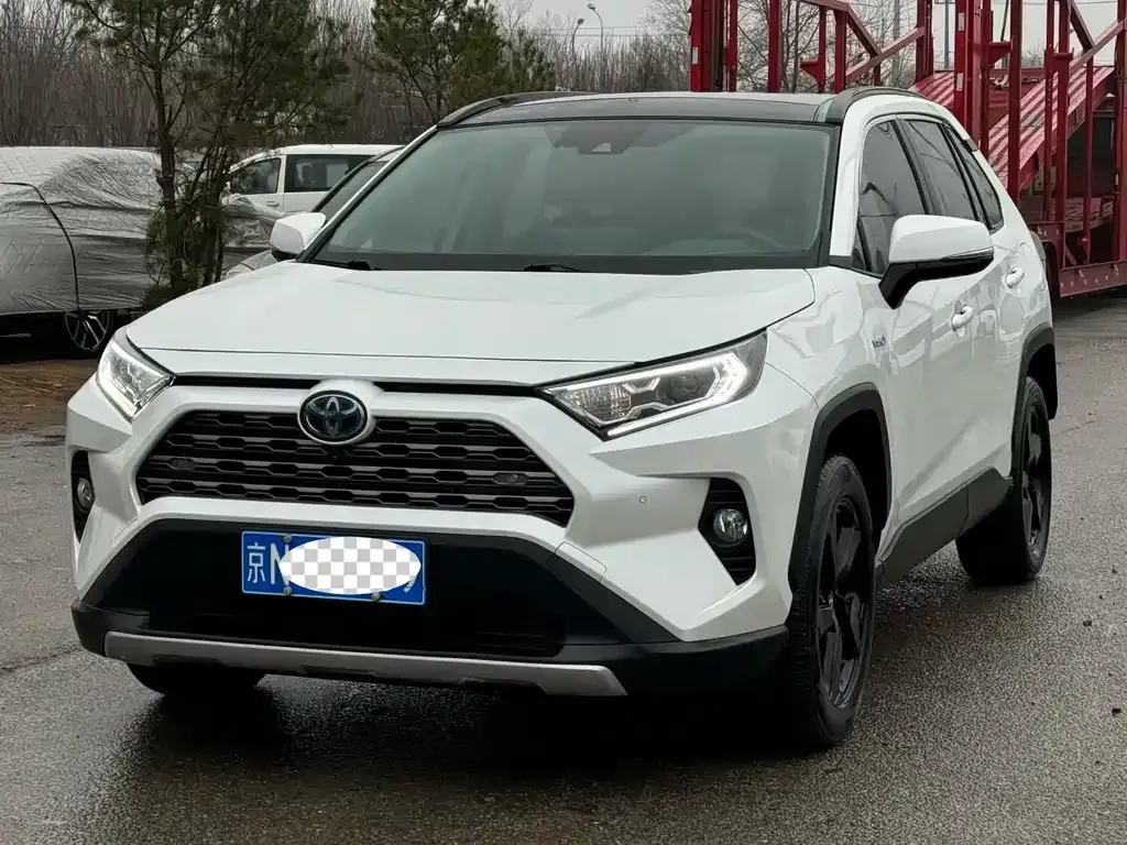 Toyota RAV4 2021 из CN, фото 1