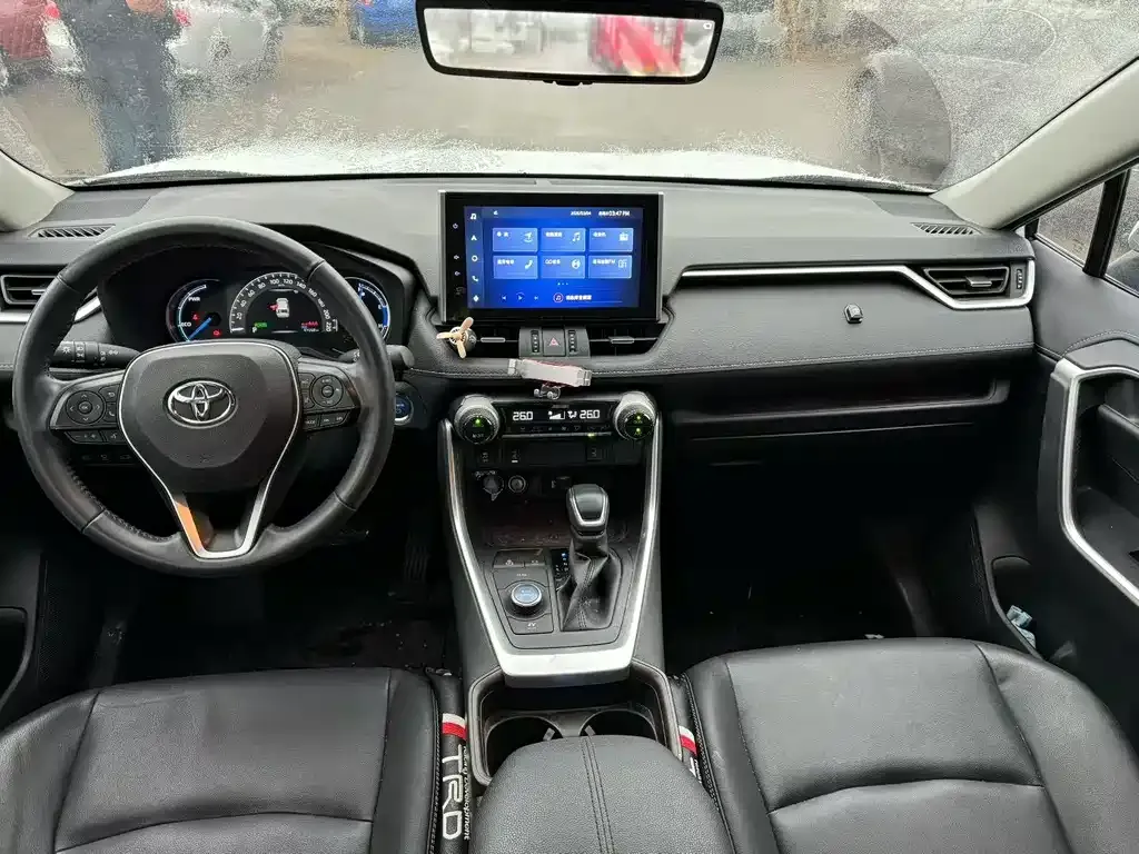 Toyota RAV4 2021 из CN, фото 2