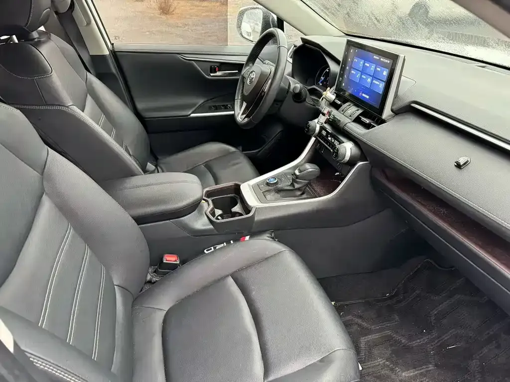 Toyota RAV4 2021 из CN, фото 7
