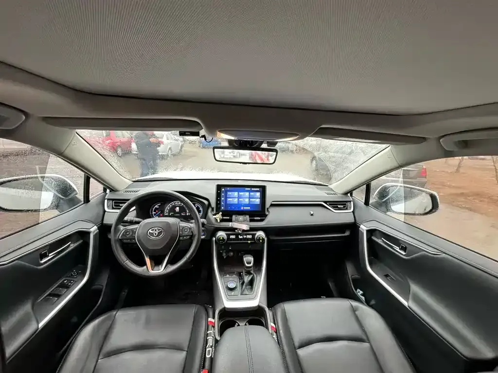 Toyota RAV4 2021 из CN, фото 6