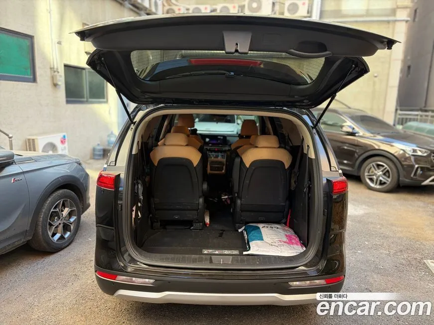 Kia Carnival 2023 из KR, фото 5
